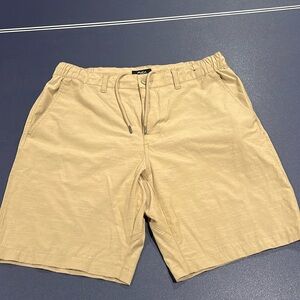 RVCA men’s khaki shorts size 33
